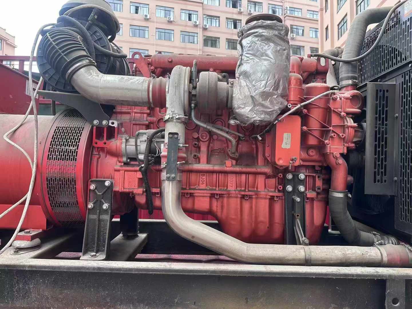 金口河如何选择适合 600kW 柴油发电机组的过载保护器？